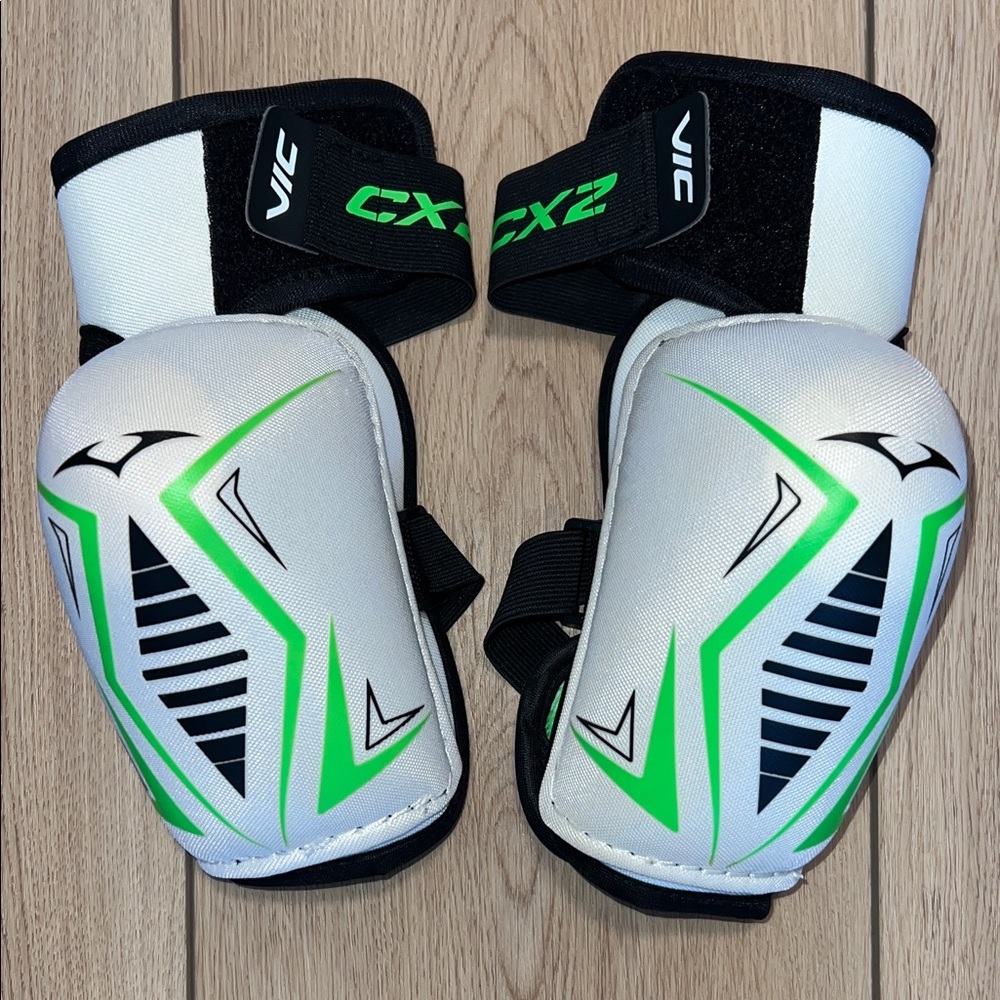 VIC CX2 White and Green Protective Elbow Pads